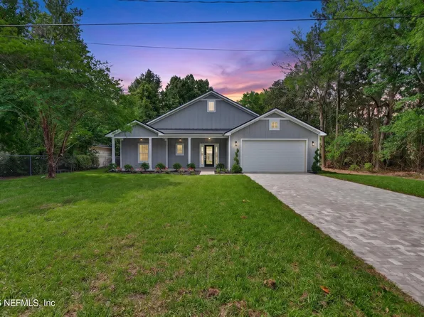 464 E SHUEY Avenue, Macclenny, FL 32063