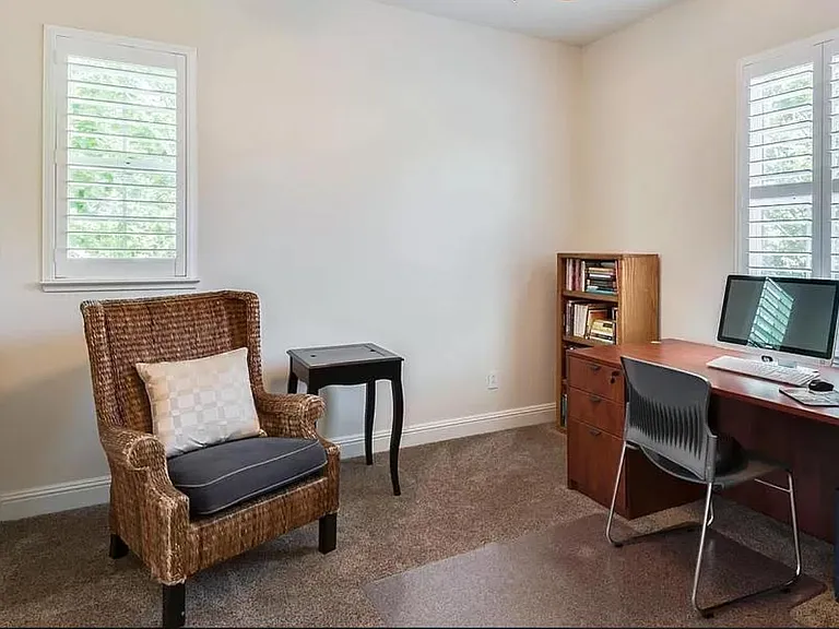 40 Villa Gardens Ct — Photo 18