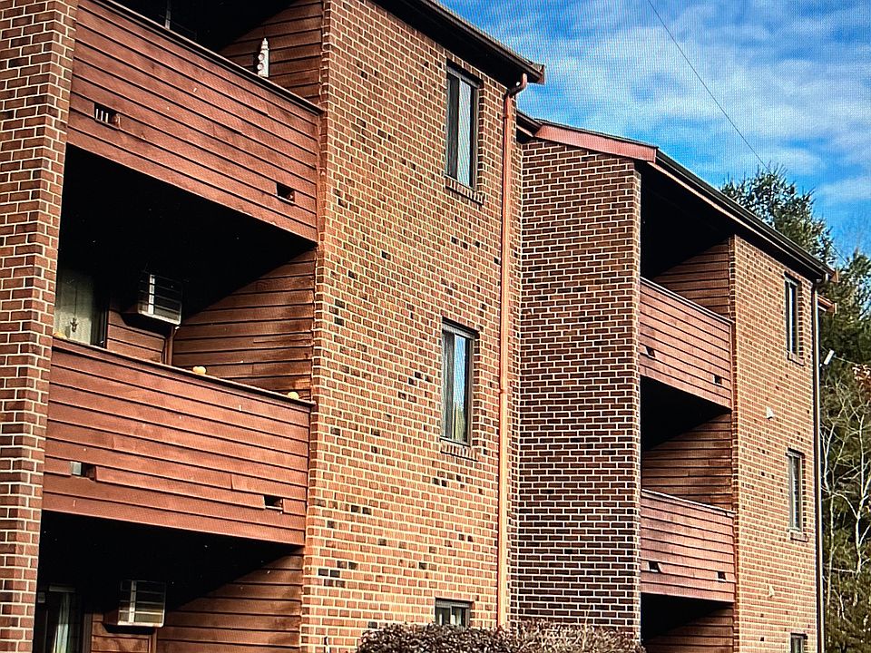 1st image of 23 Davis Unit A4