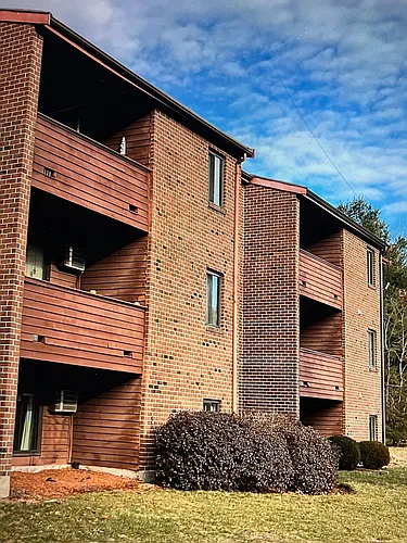 23 Davis #A4 Photo 1
