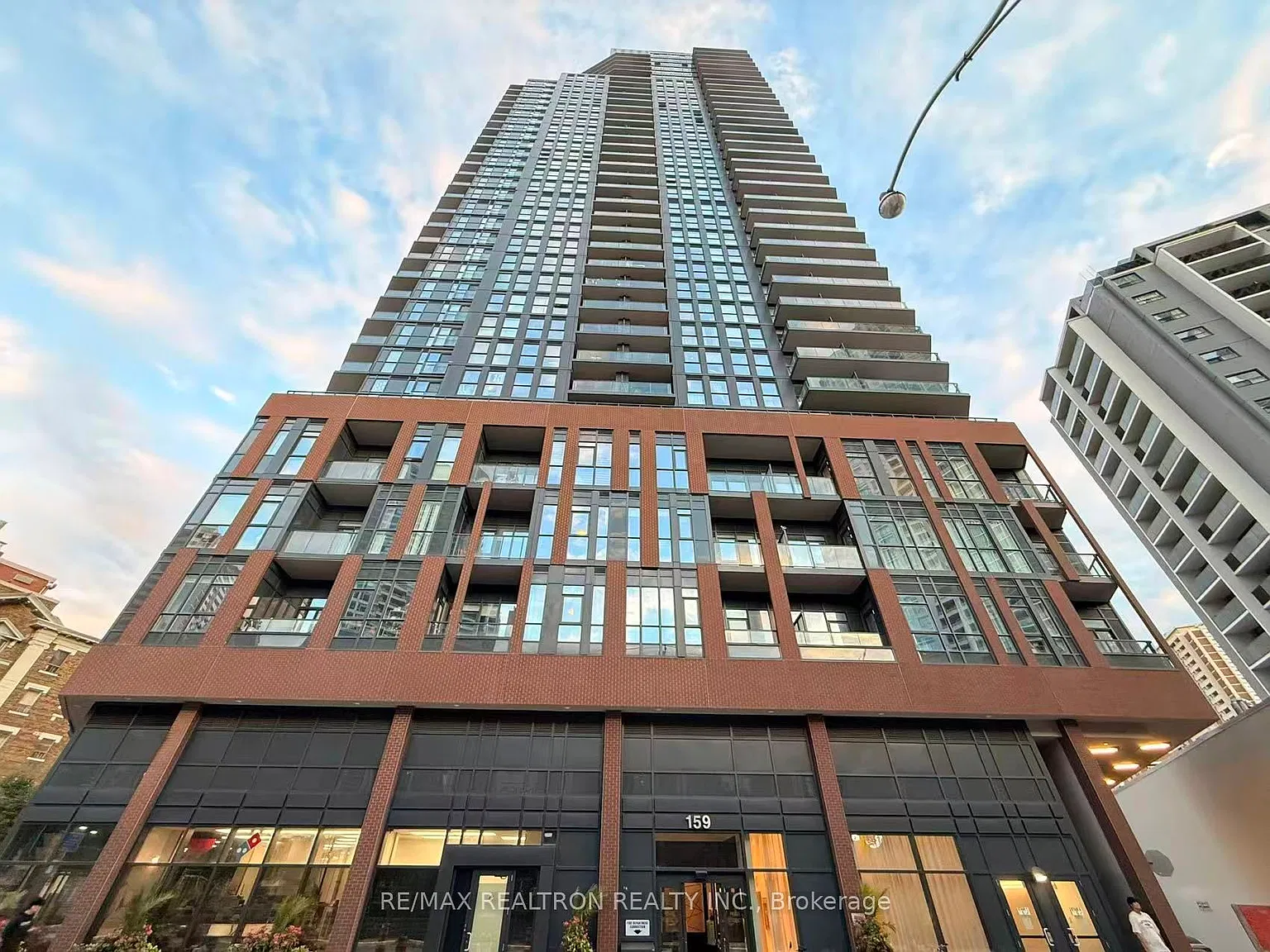 2 bed, $2,250 — Photo 2