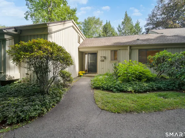 397 Krueger Circle #A, Southbury, CT 06488