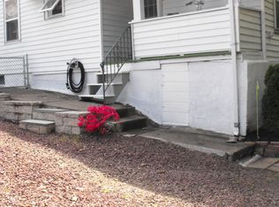 857 1/2 Main St, Sugar Notch, PA 18706