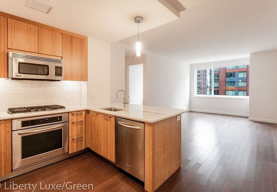1st image of 200 N End Ave APT 3B