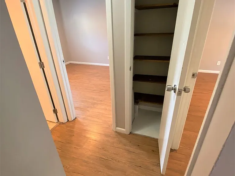 451 Alden Ave — Photo 13
