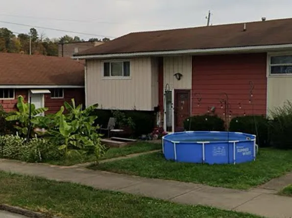 234 Union St, California, PA 15419