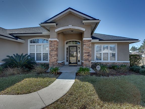 3rd image of 10899 Stanton Hills Dr E