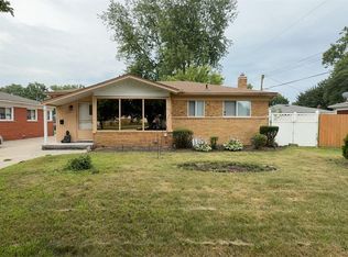 24921 Champaign St, Taylor, MI