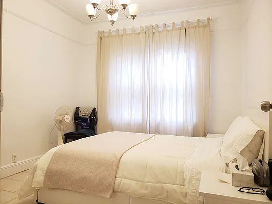 Rented by NOVELTY HOMES LLC | media 24