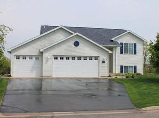 1130 Garden Brook Dr, Sauk Rapids, MN 56379