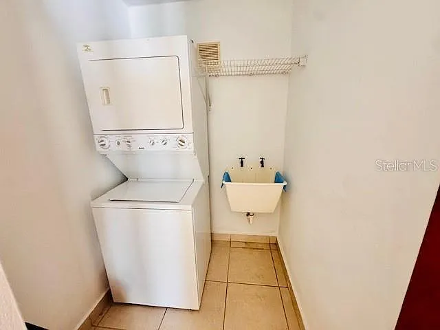 8 Santa Cecilia #8-104 — Photo 14