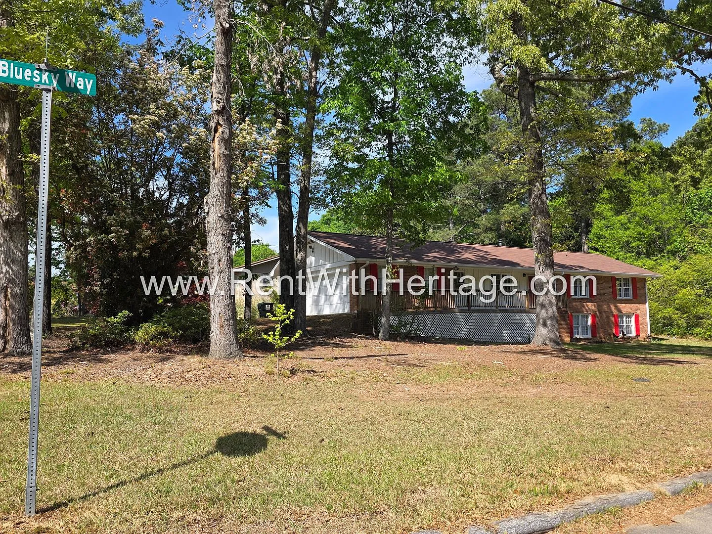 Fantastic 4 bed/2 bath Brick Ranch Home with an Open Floor Plan/ Partial Finished Basement. Very ... — Photo 1