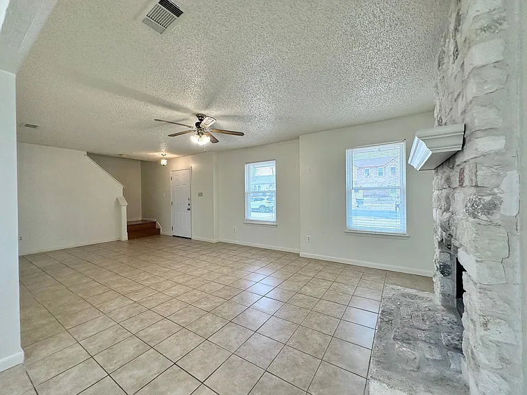 5010 White Rock Dr — Photo 5