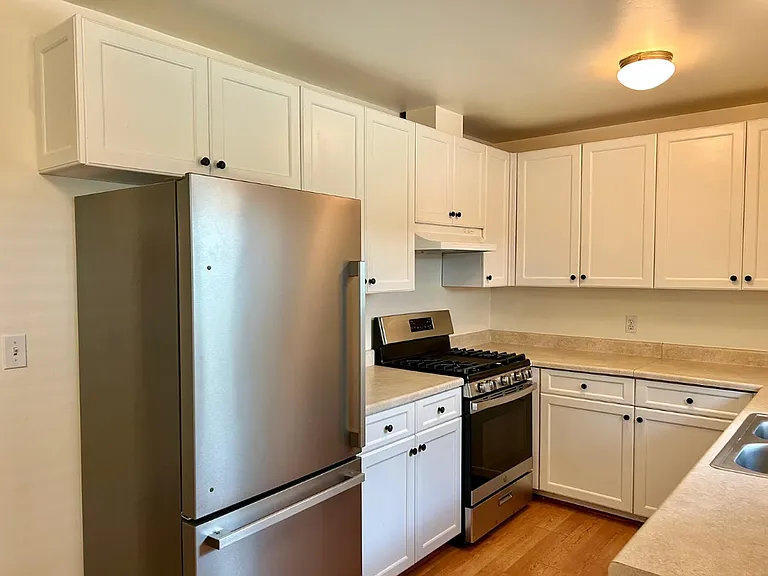 1109-1119 San Pascual Street — Photo 14