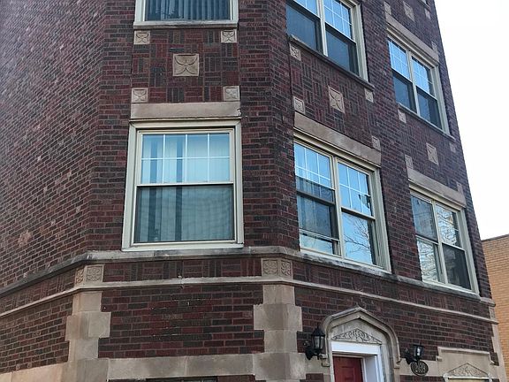 3rd image of 2039 W Garfield Blvd APT 3