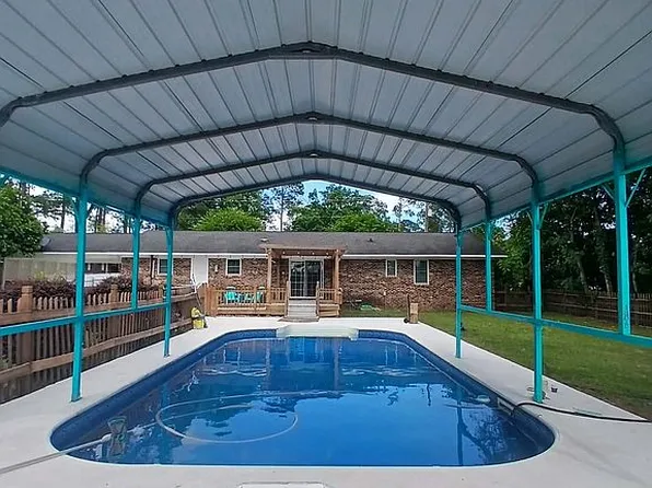 309 Delores St, Colquitt, GA 39837