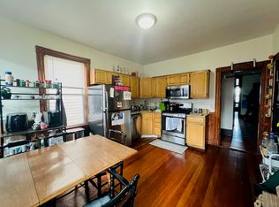 109 Calumet St #3, Roxbury Crossing, MA 02120