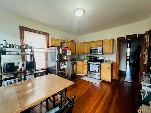 109 Calumet St, Roxbury Crossing, MA