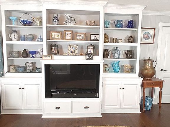 Beautiful livingroom built-i