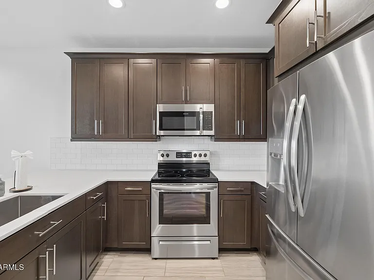 4631 S Element St — Photo 17