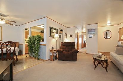3rd image of 7050 Newport Dr 101 #101