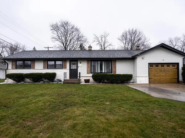 7741 North Delta PLACE, Milwaukee, WI 53223