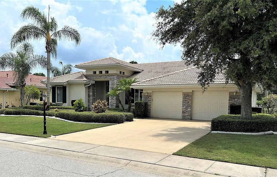 1st image of 2205 Myrtle Vista Ct