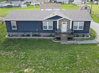 3310 S 42nd St, Saint Joseph, MO 64503