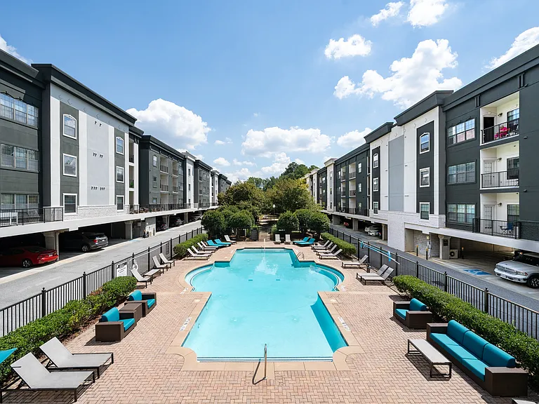 The Grove Chamblee — Photo 16