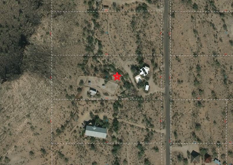 2nd image of 34472 N Goldmine Gulch Trl