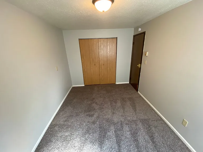 2615 — Photo 25