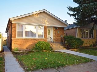 4753 S Leamington Ave, Chicago, IL 60638