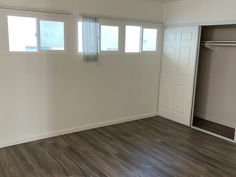 1014 W. Huntington Dr. — Photo 9