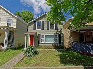 1643 3rd St, Rensselaer, NY 12144