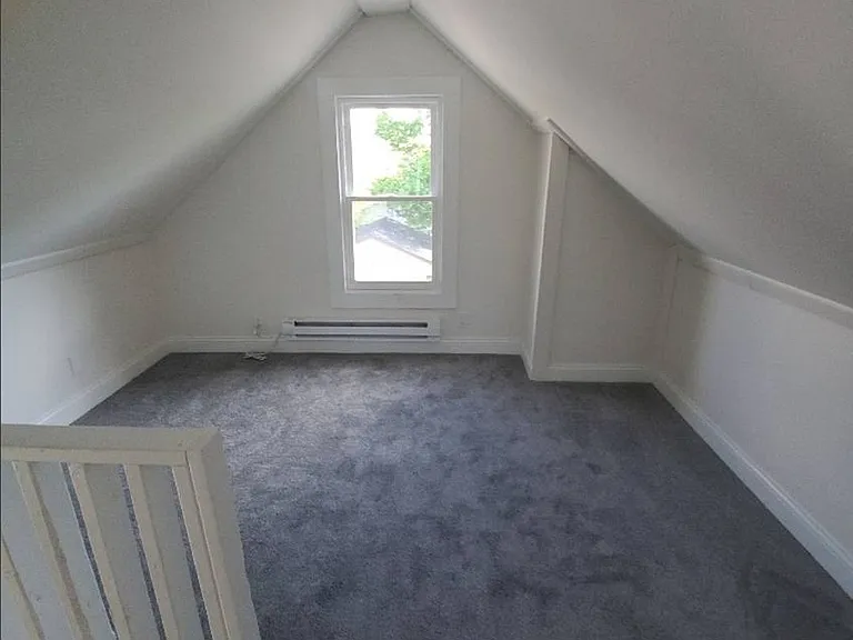 4309 Gifford Ave — Photo 16