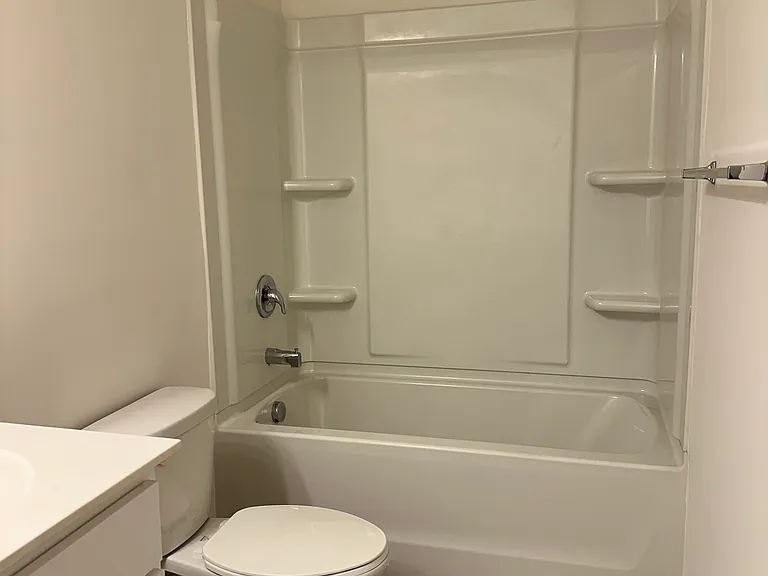 1130 Rock Haven Dr — Photo 6