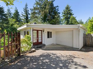 1097 N 10th Ct, Coos Bay, OR