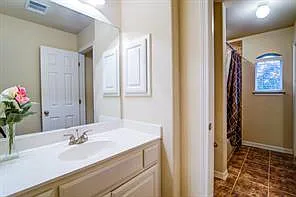 3204 Sanibel Ct — Photo 37