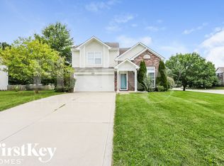 7228 Village Oaks Dr, Avon, IN 46123