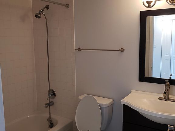 4th image of 850 N Miami Ave APT 903