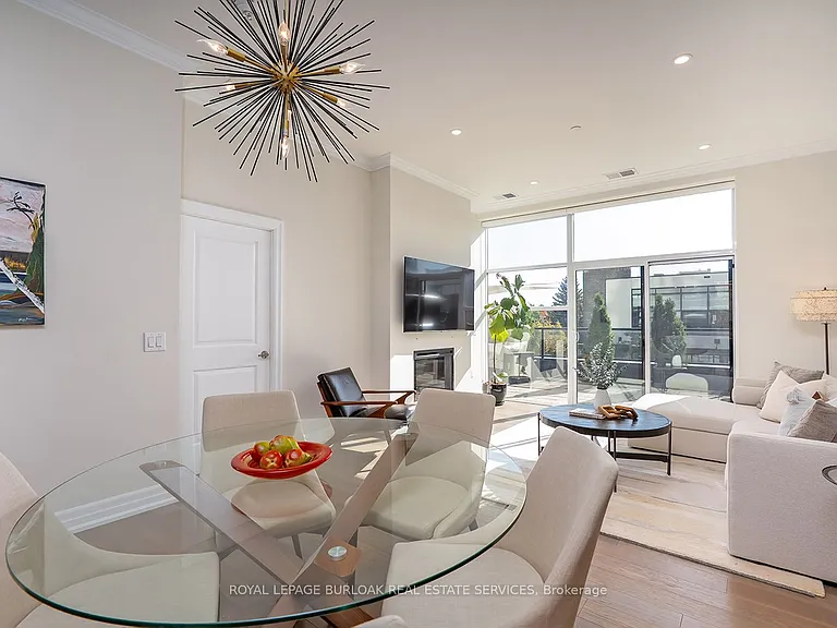 1878 Gordon St #202 — Photo 8