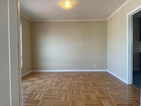 4th image of 1433 Judah St #1433