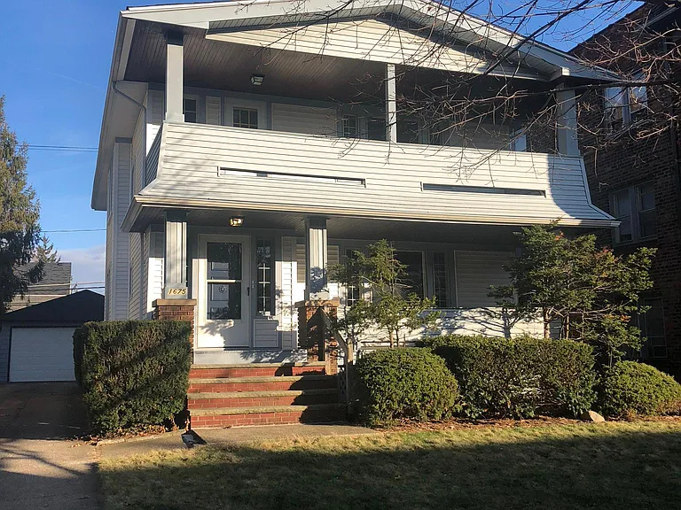 1675 Lincoln Ave — Photo 1
