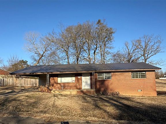 2nd image of 109 Rozy Ln