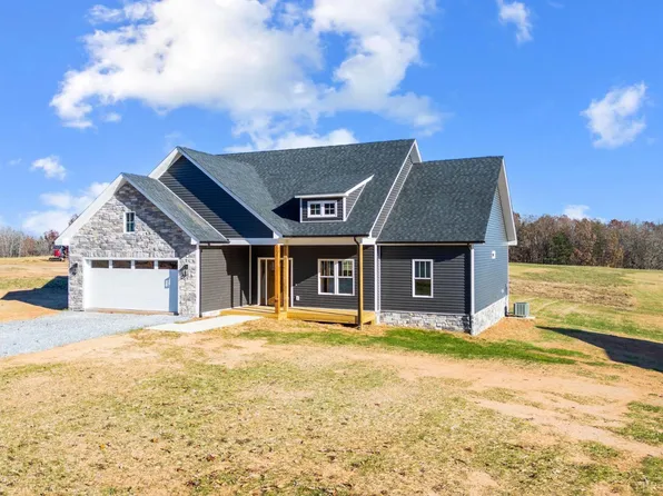 10494 Leesville Rd, Lynch Station, VA 24571