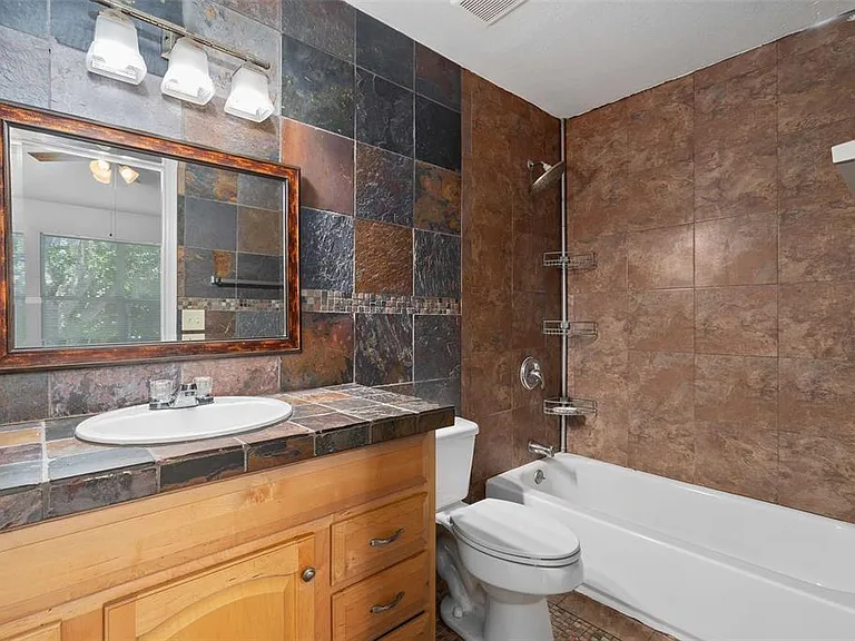 2234 Cypress Knee Loop — Photo 14