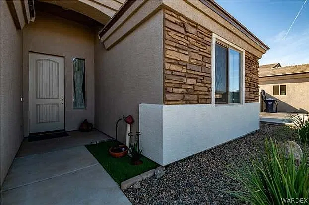 3 bed, 1472 sqft, $2,000 — Photo 4
