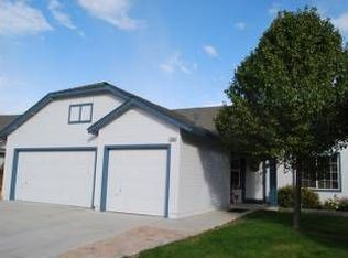 5040 Colina Ct, Sparks, NV 89436