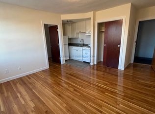168 Beacon St #21, Boston, MA 02116