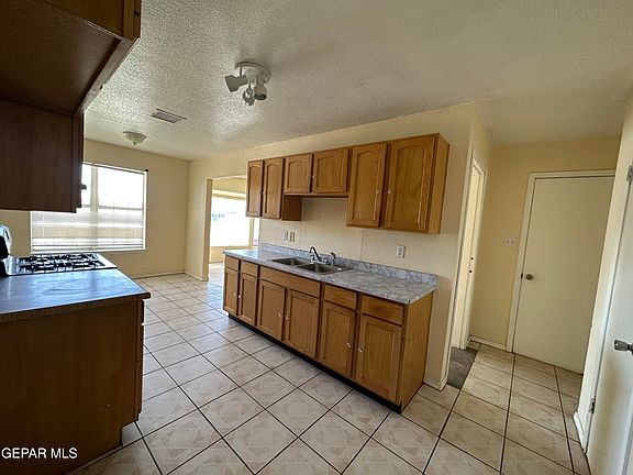 5th image of 11265 Cielo Azul Dr